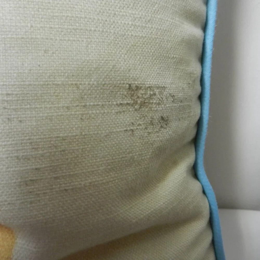 N/A has stain